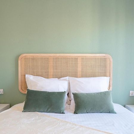 Bonito Apartamento Equipado, Cerca De La Playa Empuriabrava Eksteriør bilde