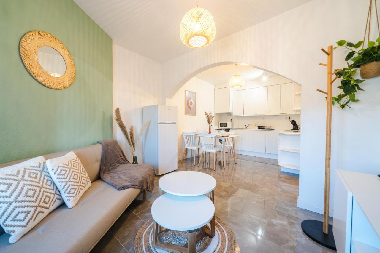 Bonito Apartamento Equipado, Cerca De La Playa Empuriabrava Eksteriør bilde