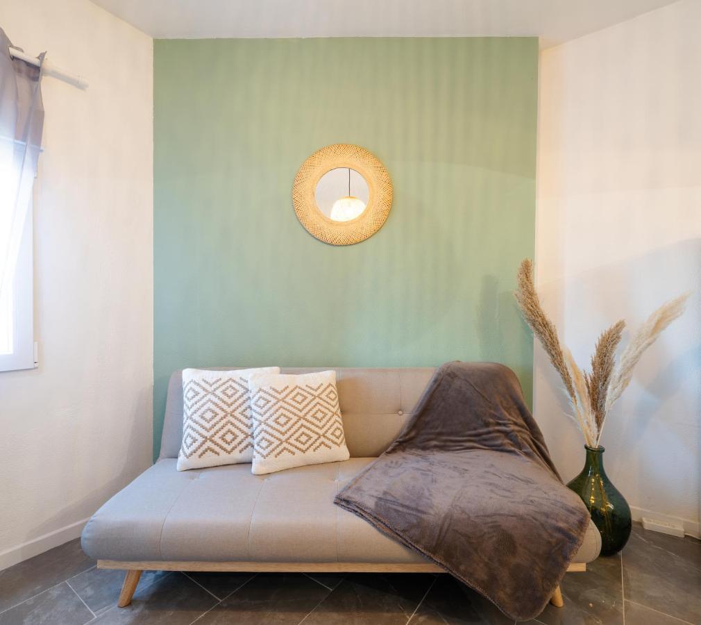 Bonito Apartamento Equipado, Cerca De La Playa Empuriabrava Eksteriør bilde