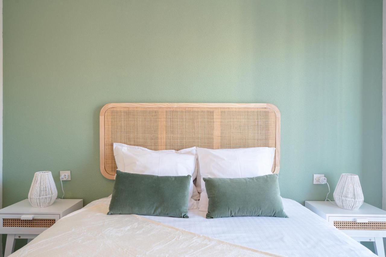 Bonito Apartamento Equipado, Cerca De La Playa Empuriabrava Eksteriør bilde