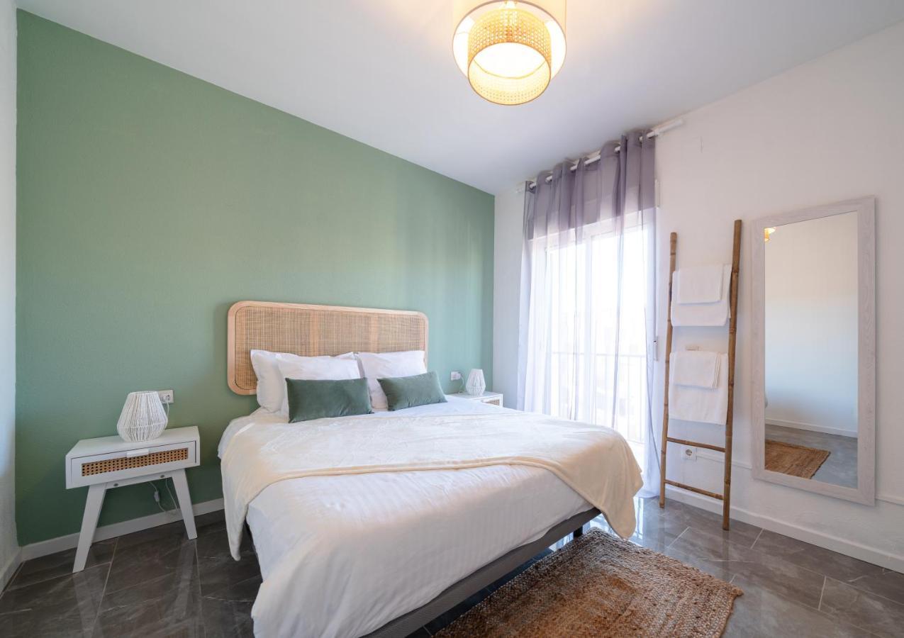 Bonito Apartamento Equipado, Cerca De La Playa Empuriabrava Eksteriør bilde